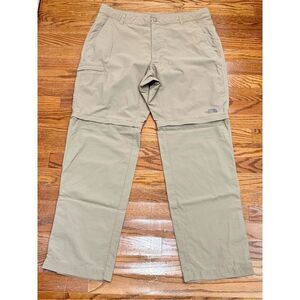 The North Face Horizon 2.0 Convertible Pants. Size 36. Tan